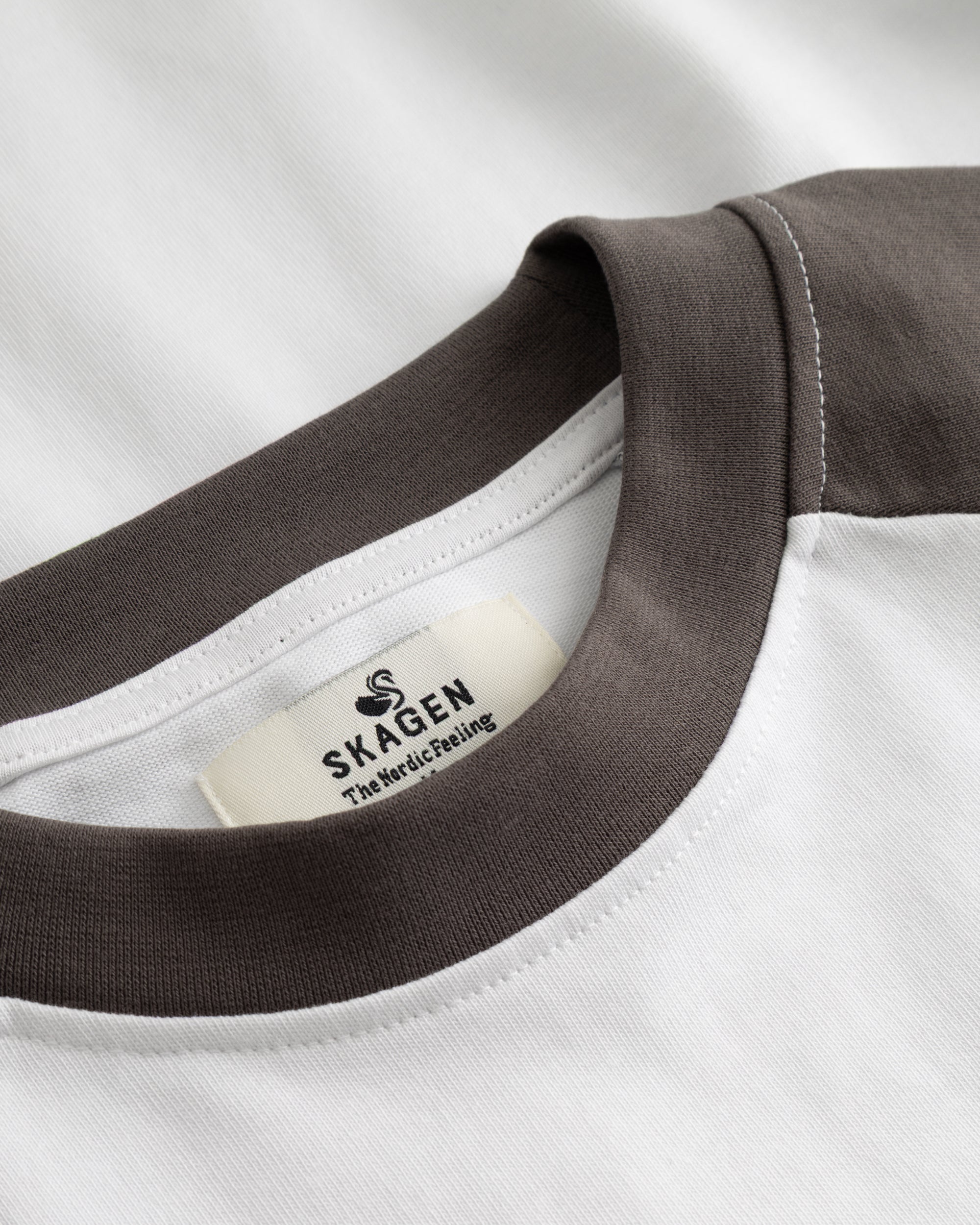 Raglan Longsleeve T-shirt White/Grey